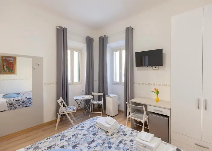 Alojamento de Acomodação e Pequeno-almoço Residenza Portoferraio